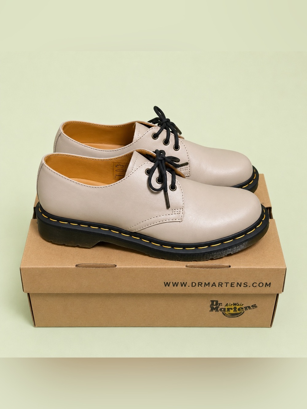 Dr. Martens 1461 Natural Wanama